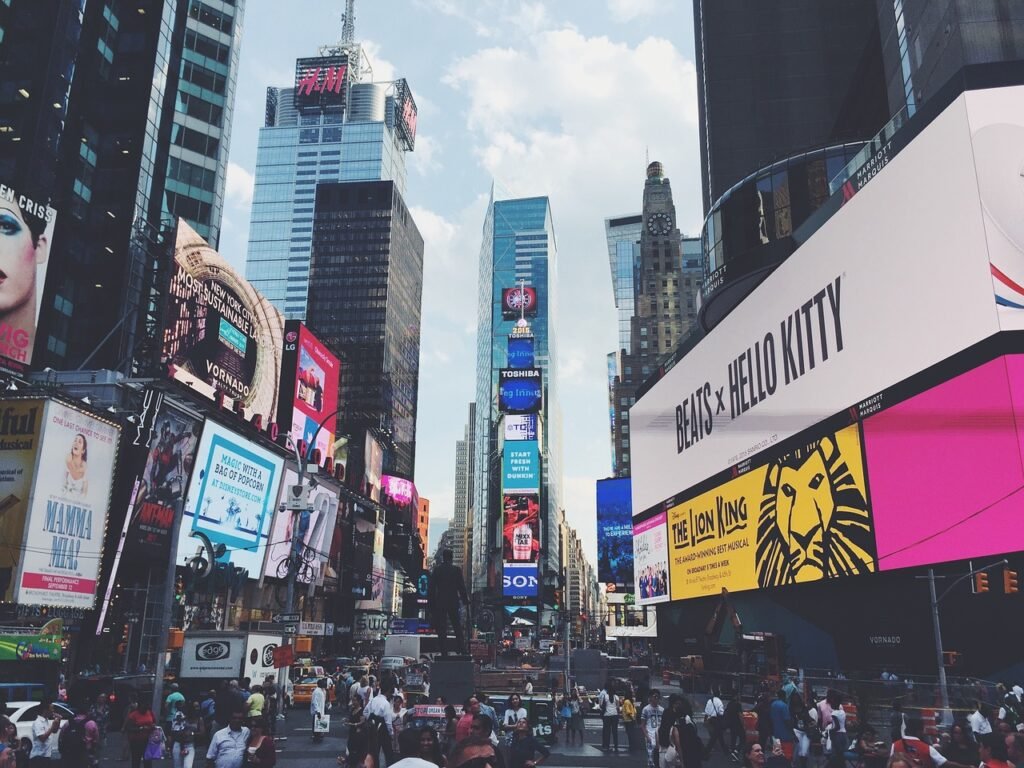 times square, new york, city-923269.jpg